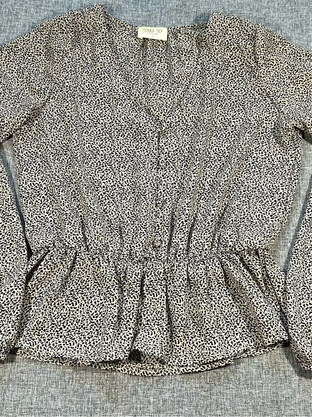 Sienna Sky Black & Beige Printed Peplum Blouse